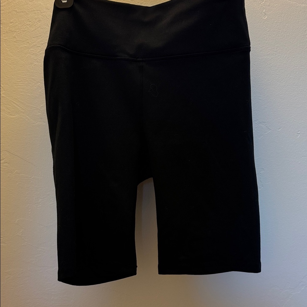 Women's Black Fabletics High-Waist Bike Shorts
